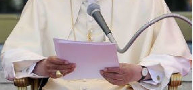 Bento XVI hahú siklu katekeze kona-ba “Fiar Sarani”
