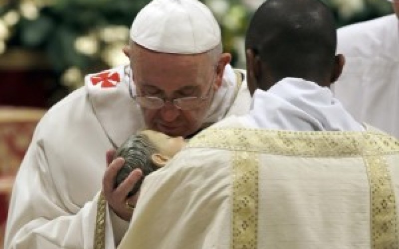 Misa Natál dahuluk Papa Francisco nian: Jezús mak Domin halo An ba ema atu leno istória