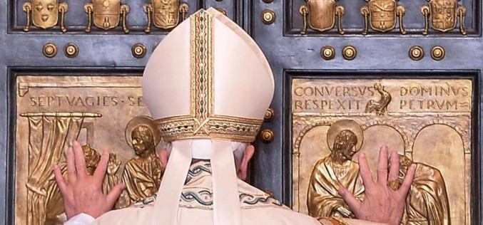 Papa esplika signifikadu ‘Ano da Misericórdia’