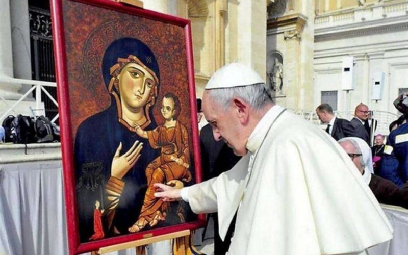 Papa Francisco estabelese festa mariana foun: Maria Kreda nia Inan