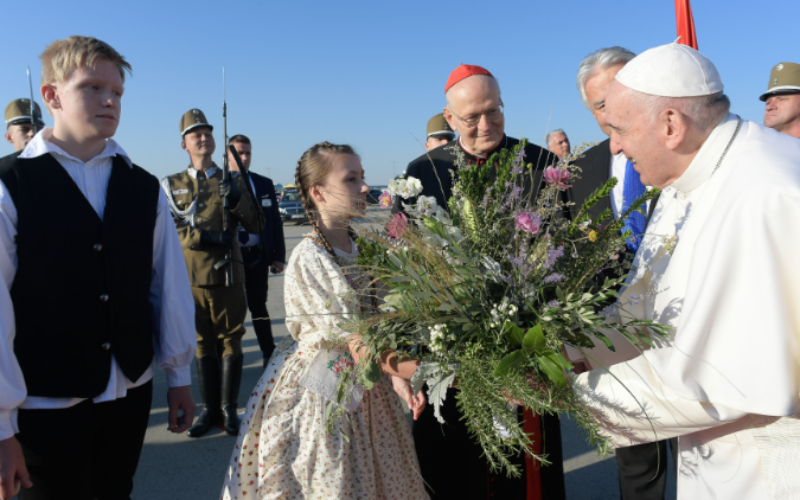 Papa antes do Angelus em Budapeste