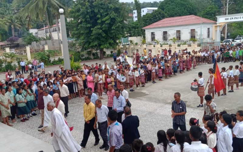 Família Salesiana Baucau hamutuk ho Mons Marco Sprizzi selebra Don Bosco