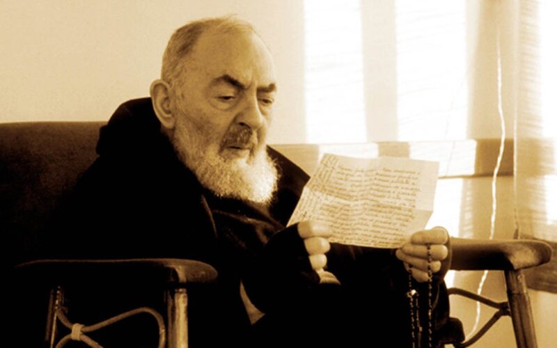 Padre Pio husi Pietrelcina, na’ilulik